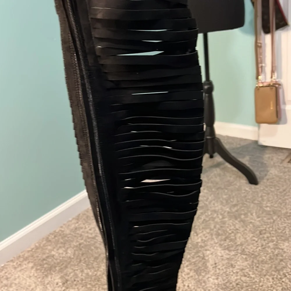 Black Cape Robbin Boots Size 9 - Picture 5 of 6